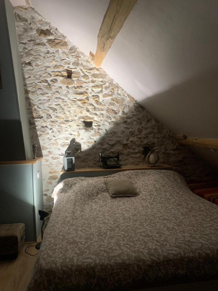 Au Joyeux Lureau Bed & Breakfast Touquin Luaran gambar